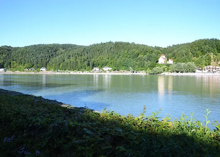 Konukevi Aschacher Hof 3*