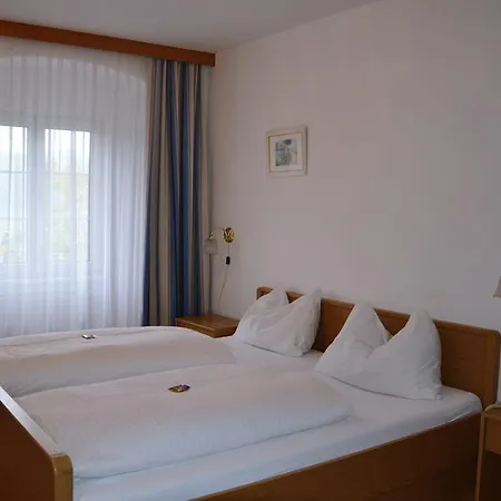 Guest house Aschacher Hof Aschach an der Donau