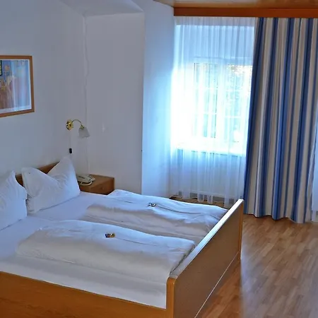 Aschacher Hof אשאך אן דר דונאו