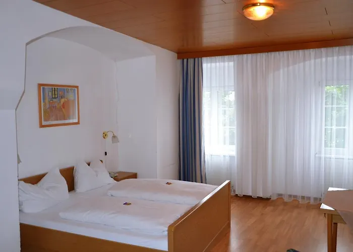 Penzion Aschacher Hof 3*